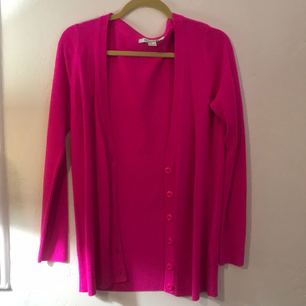 Deep pink soft cardigan never worn